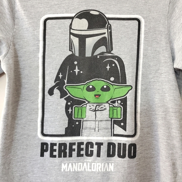 Lego Star Wars - Mandalorian and Baby Yoda Tee - Picture 2 of 3